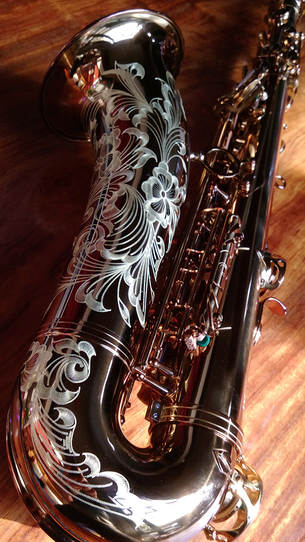 Saxophones tenor